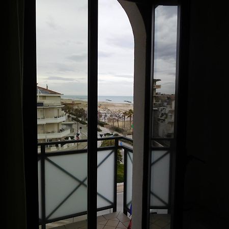 Gabbiano Apartments Rimini Exterior foto